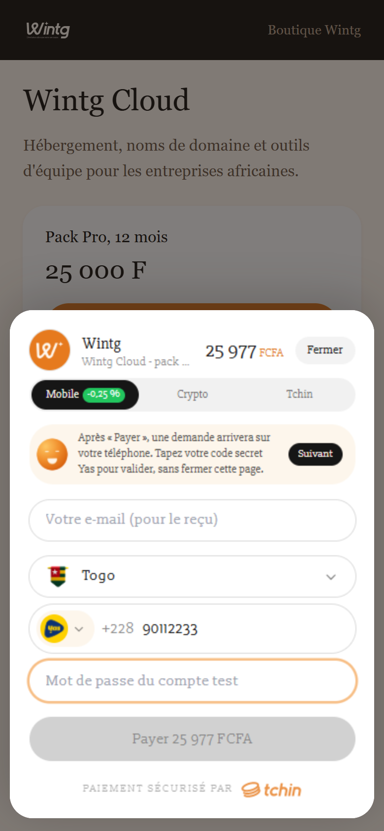 Mobile Money : le pays, le réseau reconnu au numéro, puis la validation sur le téléphone.